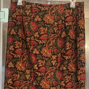 Briggs New York Black Paisley Print Skirt with Red and Gold Accents